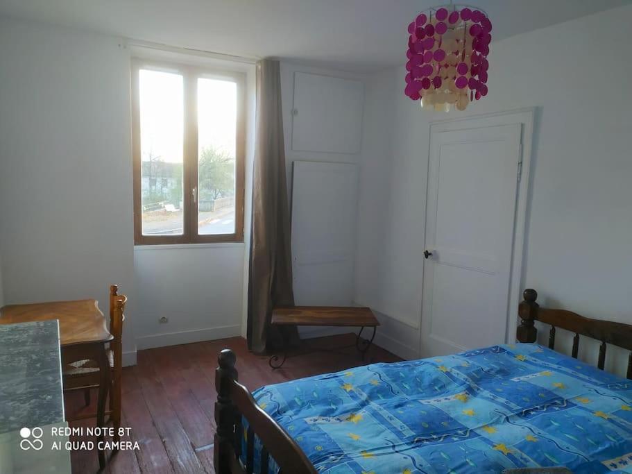 Appartement Hibou Pesmes Екстериор снимка